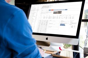 Daily API RoundUp: PelicanPay, MovieQuotes, Violet.io, Strike, FL3XX