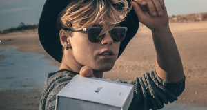 Chisell: Get the jawline of dreams from the comfort of your couch