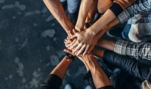 Migrant entrepreneurs depend on their networks – active Suomen Yrittäjät members make social media videos in many languages