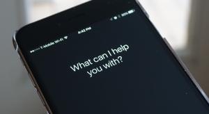 There are 1,064 emoji in iOS 9. Here's Siri describing all of them