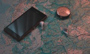 Loquis: l'app che porta il turismo a domicilio - Impakter Italia