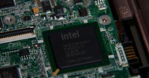 Intel will start producing ARM chips to boost foundry business