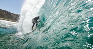 Salesforce Wave turns vertical with new industry-specific apps