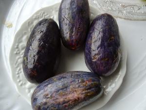 Les épiceries qui vendent les safous (prune) au Québec
