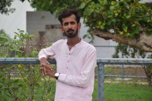 The Young Artist-Entrepreneur How Malik Tayyab is Redefining Digital Marketing with Vision and Global Impact