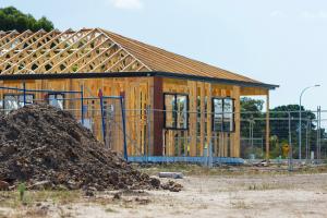 Loan-to-Cost vs Loan-to-Value: How Lenders Size Deals