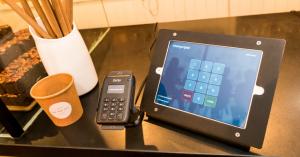 iZettle buys IntelligentPOS to expand from mobile payments to commerce solutions