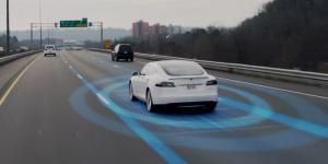 Germany doesn't want Tesla to use the term 'Autopilot' in its car ads