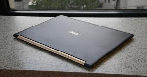 Acer’s Swift 7 is a sleek ultrabook with a meager processor
