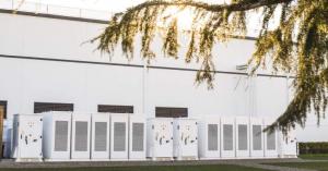 Tesla Powerpack 2 has twice the energy density, began shipping in September