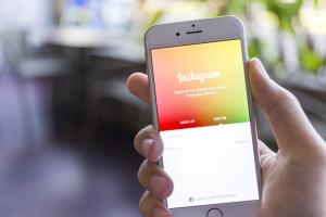 Instagram CEO confirms live video is coming