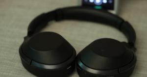 Sony gives Bose a run for its money with the MDR-1000X