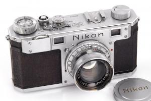 The oldest remaining Nikon camera scooped over $400,000 at auction
