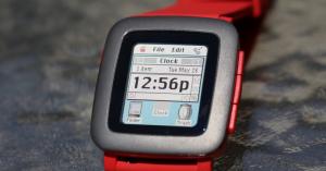 Pebble says its smartwatches should continue to work in 2017
