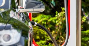 Tesla falls short of its projected vehicle deliveries for 2016