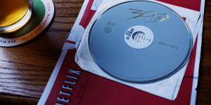 Netflix is still renting out DVDs to millions of customers in 2017