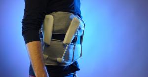 Japet’s Atlas device uses exoskeleton technology to relieve and rehabilitate back pain