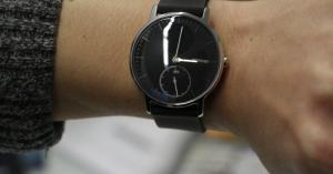 Withings does the hybrid smartwatch right with the Steel HR