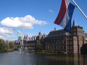 Dutch journalists hack local politicians' Twitter accounts to expose weak security
