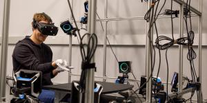 Mark Zuckerberg reveals Oculus' glove-like VR controller prototypes