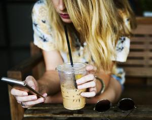 How Brands Can Leverage AI to Improve the Customer Journey