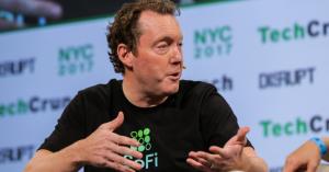SoFi applies to be a bank