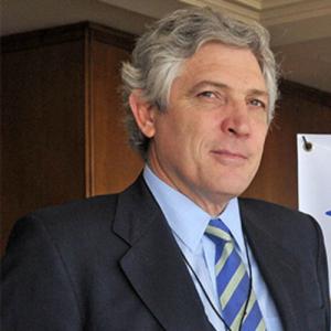Eduardo Caride
