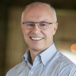 Douglas Leone