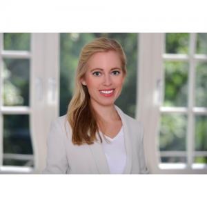 Dr. Aline Vedder