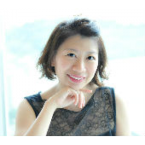 Juliana Lim