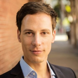 Dr. Matthias Knecht