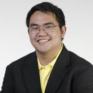 Earl Valencia
