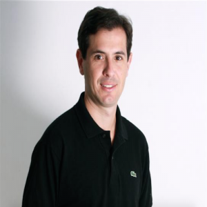 Eduardo Lins Henrique