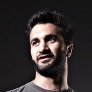 Farbood Nivi