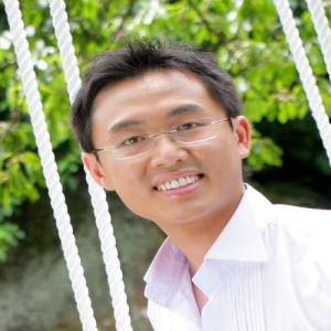 Aaron Lee