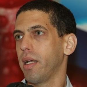Noam Livnat