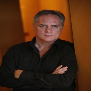 Steve Lewis
