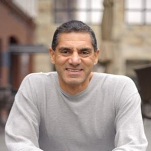 Robbie Vann-Adibé