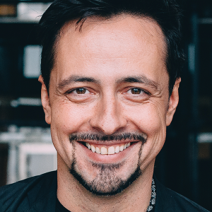 Marius Ursache