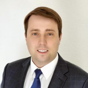 Dr. Ilia Kolochenko
