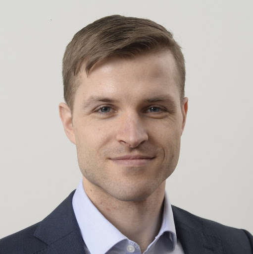 Tomas Holub